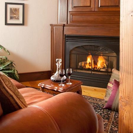 לדיארד סנטר Stonecroft Country Inn מראה חיצוני תמונה